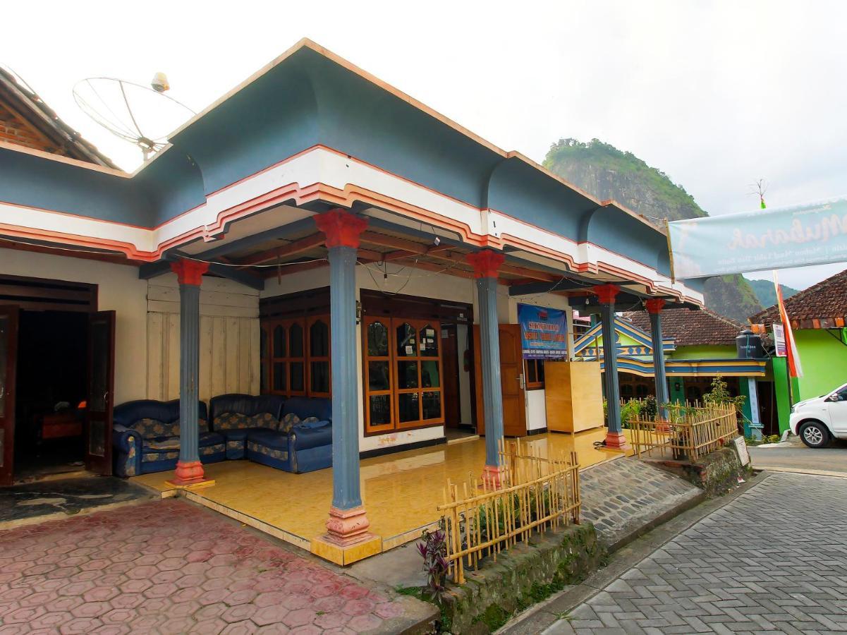 Oyo Homes 91134 Desa Wisata Tebing Lingga Trenggalek 外观 照片